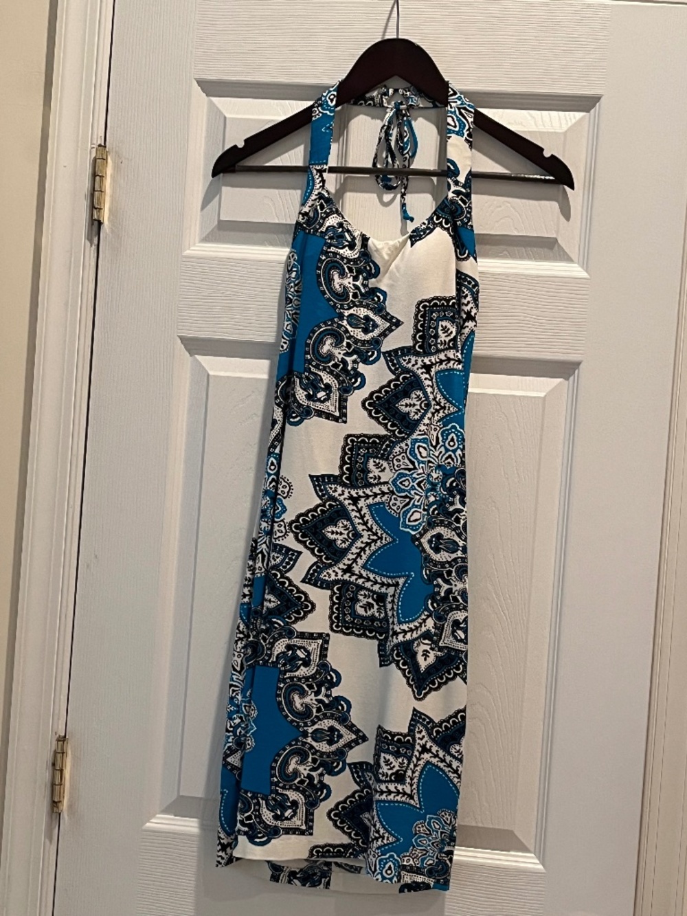 Cache blue and white halter dress with boho paisley medallion print US 4